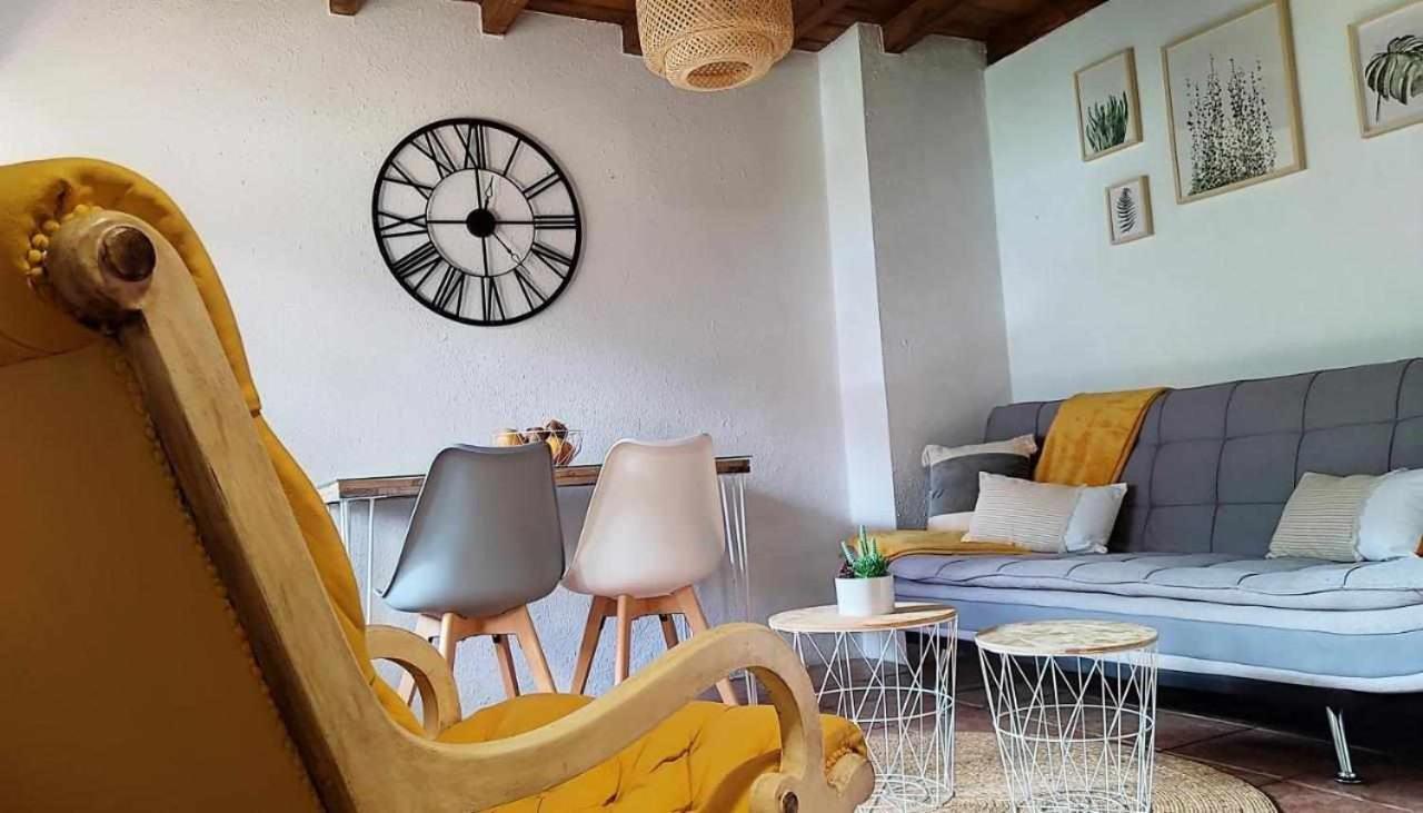 Apartamentos Rurales La Laguna Somiedo Valle de Lago Εξωτερικό φωτογραφία