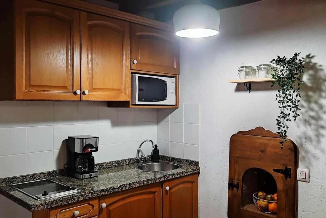 Apartamentos Rurales La Laguna Somiedo Valle de Lago Εξωτερικό φωτογραφία
