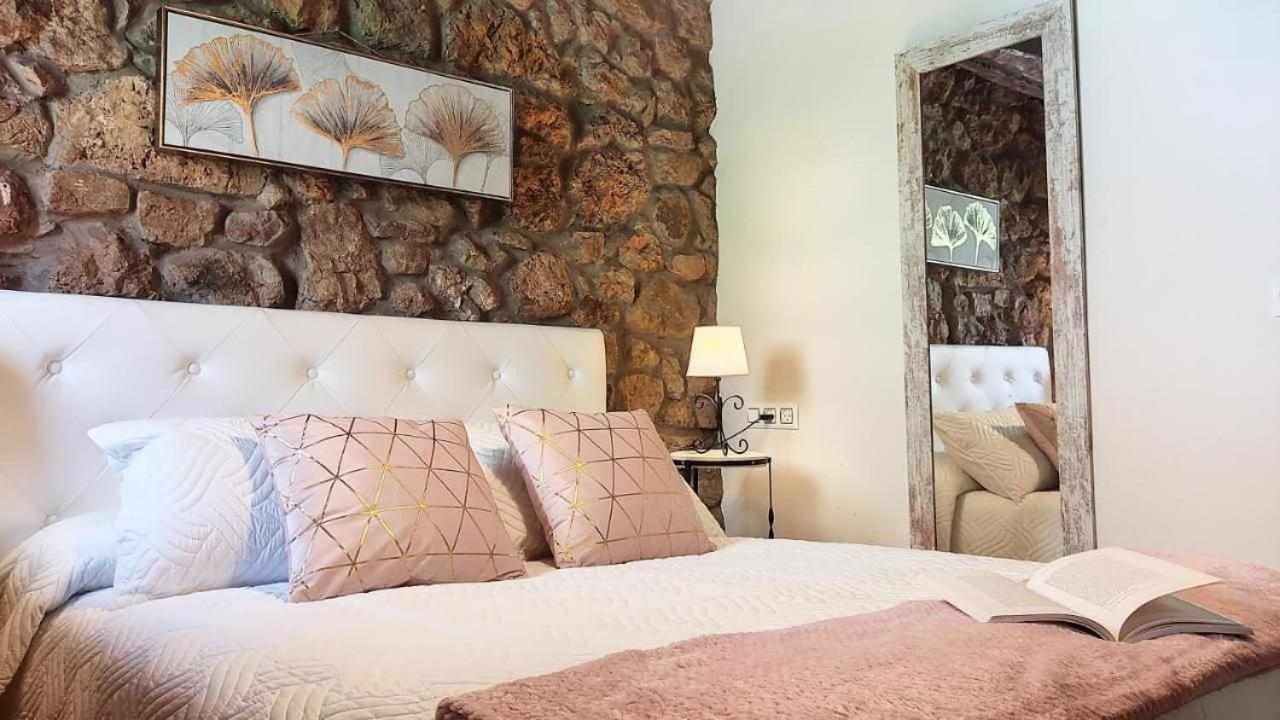Apartamentos Rurales La Laguna Somiedo Valle de Lago Εξωτερικό φωτογραφία