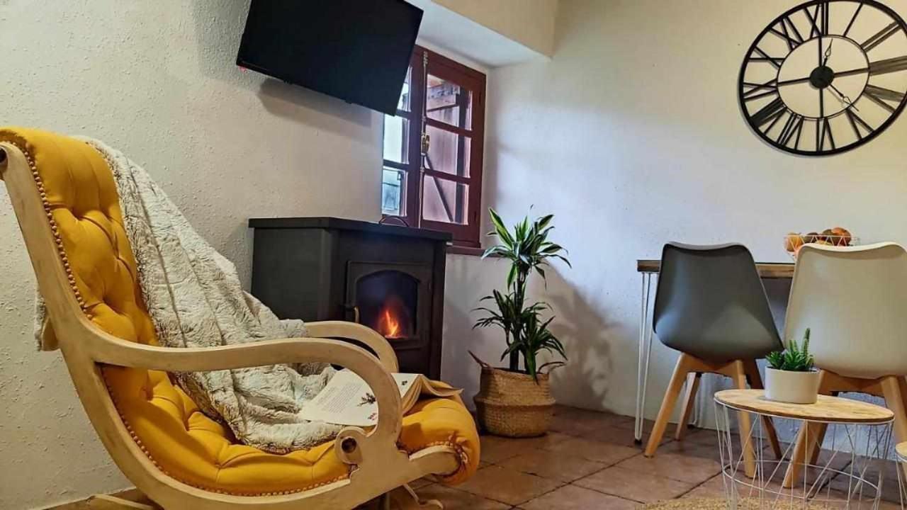 Apartamentos Rurales La Laguna Somiedo Valle de Lago Εξωτερικό φωτογραφία
