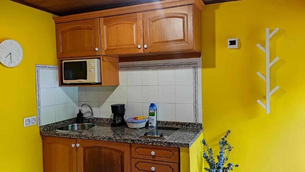 Apartamentos Rurales La Laguna Somiedo Valle de Lago Εξωτερικό φωτογραφία