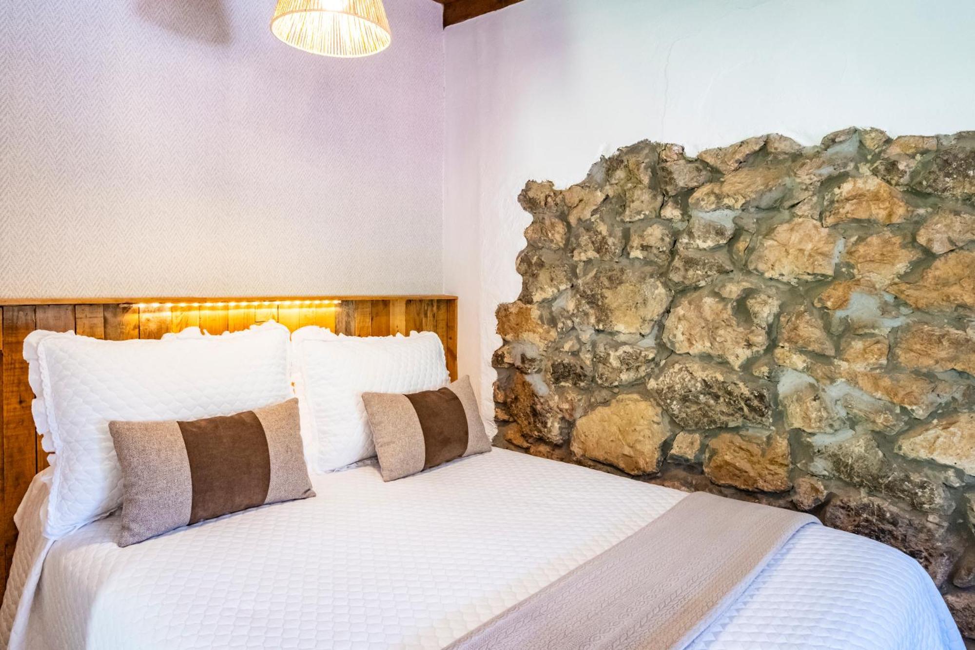 Apartamentos Rurales La Laguna Somiedo Valle de Lago Εξωτερικό φωτογραφία